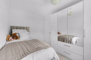 Photo 24- click for photo gallery